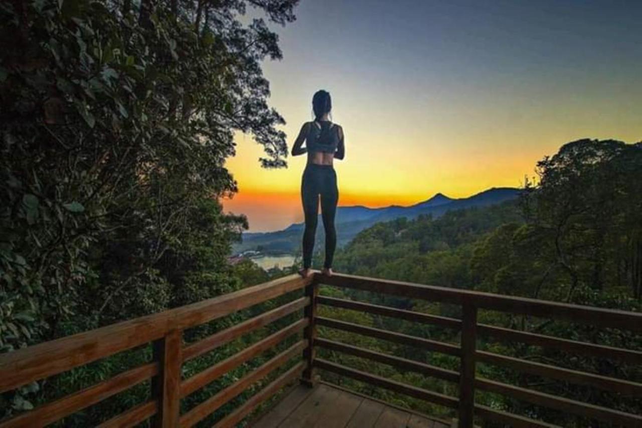 Lawu Forest Camp Sarangan Luaran gambar