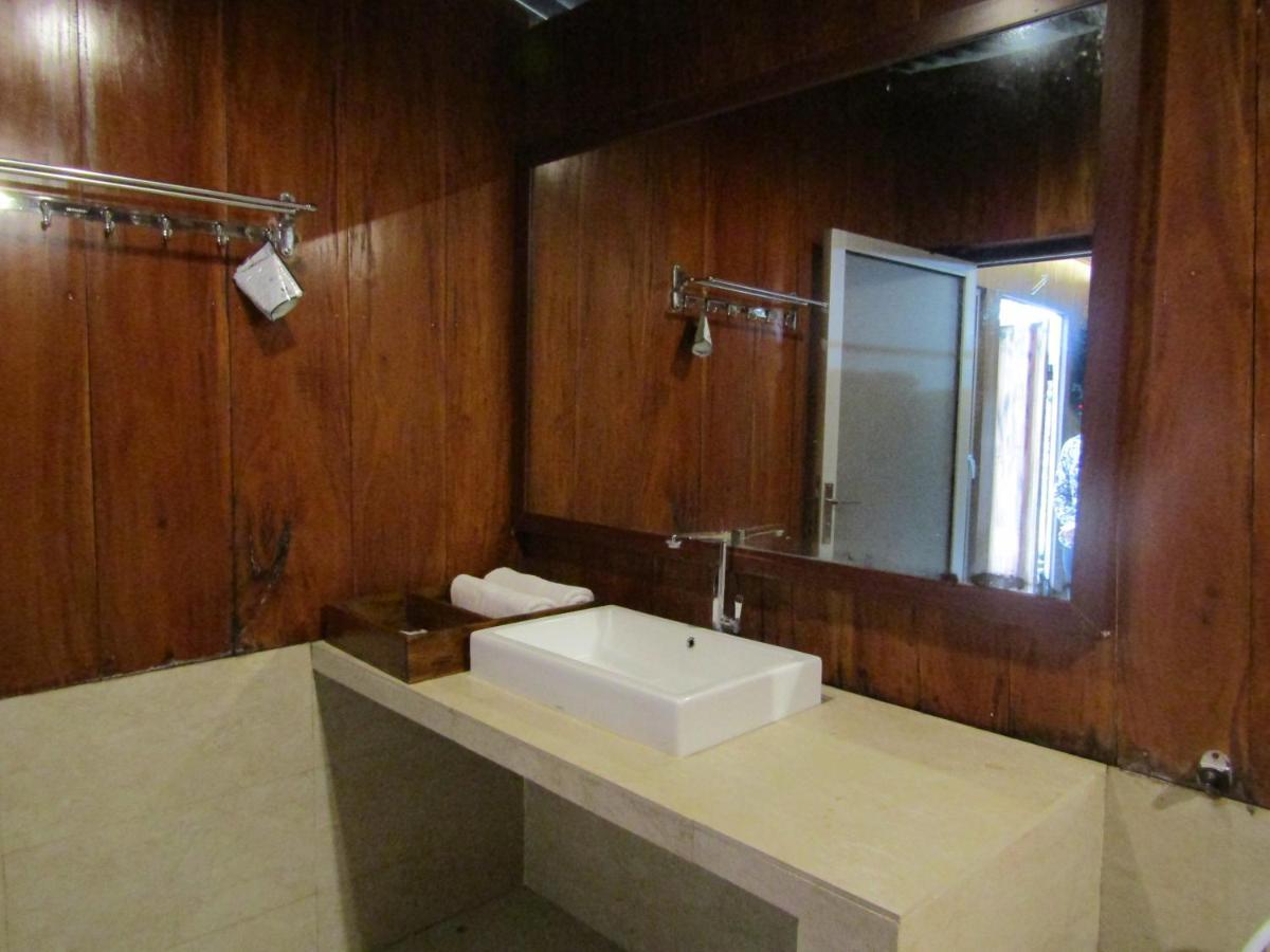 Lawu Forest Camp Sarangan Luaran gambar